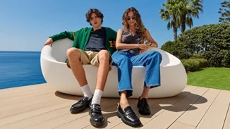 Αυτά είναι τα 5 ζευγάρια παπούτσια που έχουν οι celebrities στη βαλίτσα διακοπών