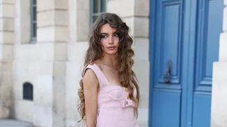 Το DIY (και πανεύκολο) hack με τη βαζελίνη που θα σε κάνει να μυρίζεις όμορφα όλη μέρα