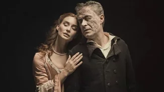 Ο "Άνθρωπος χωρίς όνομα" μετακομίζει στο Αποθήκη