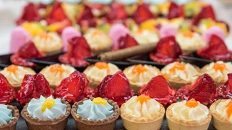 Εορτολόγιο | Ποιος γιορτάζει σήμερα, 8 Ιουνίου