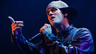 Έφυγε από τη ζωή ο τραγουδιστής Aaron Carter