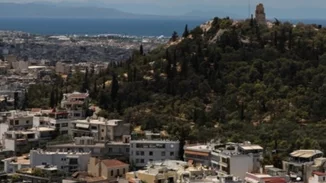 Ολα όσα αλλάζουν στις αγοραπωλησίες ακινήτων το 2024 | Η παλιά μέθοδος της "σακούλας με μετρητά" και οι νέες αντικειμενικές