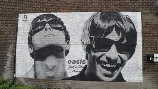Φρενίτιδα για την αγορά ενός εισιτηρίου για την περιοδεία επανένωσης των Oasis