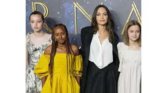 Shiloh Jolie Pitt | Φόρεσε ξανά ένα Dior φόρεμα της Angelina Jolie αλλά με διαφορετικό τρόπο