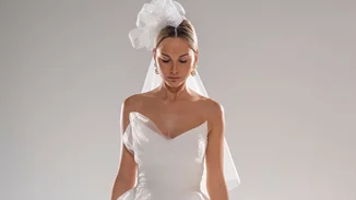 Η σχεδιάστρια μόδας Ourania Kay παρουσιάζει τη νέα της συλλογή με νυφικά