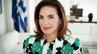 'Όλγα Κεφαλογιάννη | Η στιλιστική της επιλογή σε επίσημο δείπνο κέρδισε τις εντυπώσεις