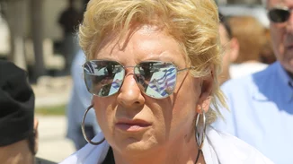 Δήμητρα Λιάνη Παπανδρέου | "Είδα ότι πωλήθηκε η μπομπονιέρα του γάμου μου 5.000 ευρώ"