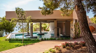 Elevations of Wellness | Η πρωτοποριακή εμπειρία ευεξίας που προσφέρει το Cape Sounio σε συνεργασία με την Vicky Vlachonis