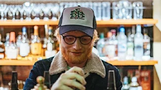 Γιατί ο Ed Sheeran πίστευε μεγαλώνοντας πως ήταν ομοφυλόφιλος