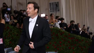 Αντιμέτωπος με καταγγελίες για τοξικό εργασιακό περιβάλλον ο Jimmy Fallon