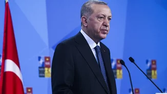 Τουρκία: Με "στρατό" 300 συνοδών θα έρθει ο Ερντογάν στην Αθήνα - Μήνυμα στην Ελλάδα ενόψει των συνομιλιών