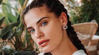 Η Χριστίνα Μπόμπα μακριά από τα δίδυμά της – Το πρόβλημα υγείας που την ταλαιπωρεί