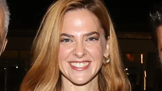 Η τραγουδίστρια Ρένα Μόρφη εξηγεί γιατί παντρεύτηκε στην Κούβα