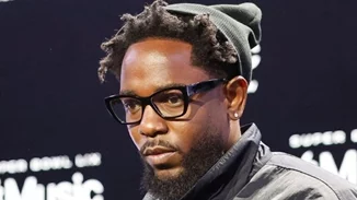 Η εμφάνιση του Kendrick Lamar στο πολυαναμενόμενο ημίχρονο του Super Bowl 2025