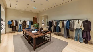 Το νέο κατάστημα της Massimo Dutti στον Πειραιά υπόσχεται κάτι παραπάνω από shopping