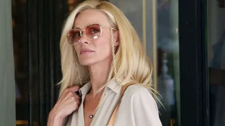 Η Ζέτα Μακρυπούλια βρήκε το ωραιότερο μικρό μαύρο φόρεμα της σεζόν στο Bershka