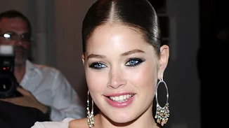 Η Doutzen Kroes συντάσσεται με το αντιεμβολιαστικό κίνημα και η Gisele Bundchen βρίσκεται στο πλευρό της