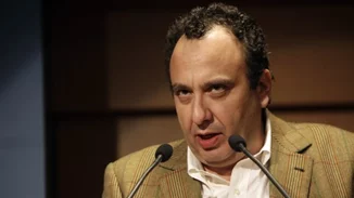 Ο Χρήστος Χωμενίδης για την Εύα Καϊλή | Είσαι υπερτυχερή, νέα, όμορφη, πλούσια και έχεις το θράσος να χρηματίζεσαι;