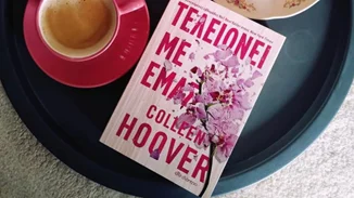 Τελειώνει με εμάς | Το βιβλίο - φαινόμενο που κατέκτησε το TikTok και μίλησε με ειλικρίνεια για τις σχέσεις