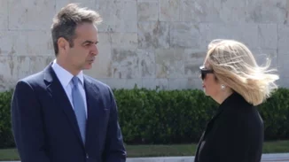 Επιστρέφει εκτάκτως στην Αθήνα ο Μητσοτάκης | "Η Φώφη Γεννηματά έγινε σύμβολο θάρρους για όλους"