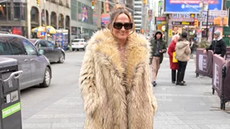 Chevron French | Το νέο μανικιούρ της Jennifer Lopez είναι η τέλεια παραλλαγή μιας κλασικής και αγαπημένης επιλογής