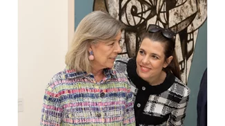 Καρολίνα του Μονακό - Charlotte Casiraghi | Μητέρα και κόρη επιλέγουν τις ίδιες διαχρονικές γόβες