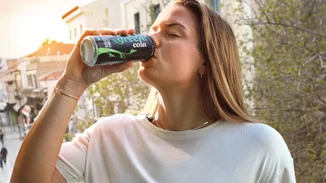 Υγιεινή διατροφή, ελληνική υπερηφάνεια και προσήλωση στο στόχο | Πώς με ενέπνευσε η νέα συνεργασία της Μαρίας Σάκκαρη