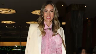 Αθηνά Οικονομάκου | Το μήνυμα που έλαβε στο Instagram και την έκανε να "λιώσει"