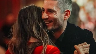 Εριέττα Κούρκουλου Λάτση - Βύρωνας Βασιλειάδης | Ανοίγουν το δωμάτιο - βεστιάριο του σπιτιού τους