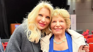 "Δεν λέει ποτέ τι ετοιμάζει" - Η διδάκτωρ Μαρία Μενεγάκη μιλάει για τη διάσημη ανιψιά της, Ελένη