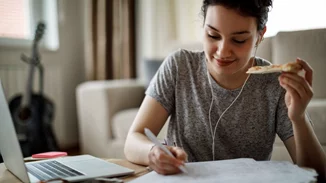 Πανελλήνιες Εξετάσεις | 5 τροφές που βοηθούν στη συγκέντρωση και τη μνήμη