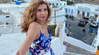 Η Μαρία Παπαλάμπρου σε μία σπάνια δημόσια εμφάνιση με την 18χρονη κόρη της, Φαίδρα Αλεξοπούλου