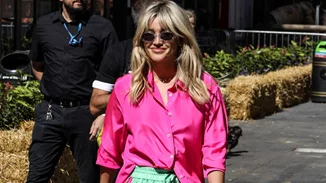 Οι πιο χρήσιμες συμβουλές για να να ντυθείς κομψά όση ζέστη κι αν έχει