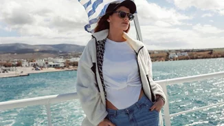 Χριστίνα Μπόμπα | Το cool παντελόνι της είναι ιδανικό για ανοιξιάτικες εξορμήσεις