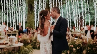 Η πιο σέξι νύφη που είδαμε ποτέ | Η Εριέττα Κούρκουλου Λάτση μάς αποκαλύπτει άγνωστες φωτογραφίες από τον γάμο της