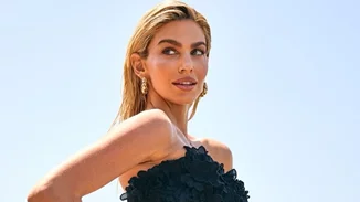 Η Βάλια Χατζηθεοδώρου με τα αγαπημένα της κομμάτια από τη Marks & Spencer