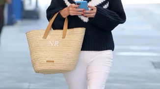 Αυτή είναι η must have τσάντα του παριζιάνικου street style που θα αποκτήσουμε φέτος την άνοιξη