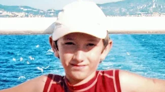 Εξαφάνιση 11χρονου Άλεξ | Φως μετά από 16 χρόνια - Οι δύο νέες μαρτυρίες που επικαλείται η μητέρα του