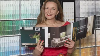 Τα εξωτικά φυτά και το color trend που μετέτρεψαν το καθιστικό μου σε πραγματική όαση