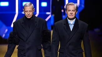 Οι βετεράνοι του Hollywood στην πασαρέλα | Jeff Goldblum και Kyle MacLachlan στο σόου της Prada
