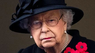 Βασίλισσα Ελισάβετ | Η μοναδική περίσταση στην οποία δεν κάνει μόνη της το μακιγιάζ της