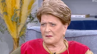 Βάσια Τριφύλλη | ''Ζω καθημερινά με τον φόβο του καρκίνου''