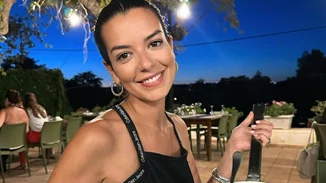 Η Νικολέττα Ράλλη αποκάλυψε τον λόγο που ήταν ξυπόλητη κατά τη διάρκεια της βάπτισης της κόρης της