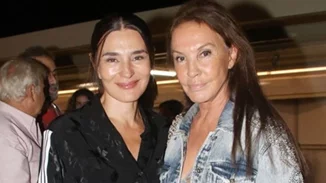 Η Βάνα Μπάρμπα στο Ηρώδειο | Η πρώτη εμφάνιση μετά την αποκάλυψη για το πρόβλημα της υγείας της