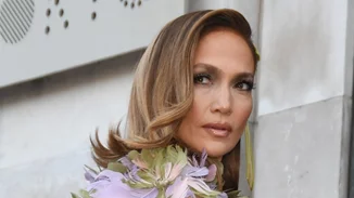 Real skin texture is beautiful | To viral video που αποκαλύπτει πώς δείχνει πραγματικά η επιδερμίδα των stars