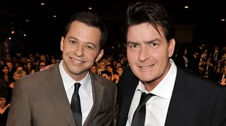 Jon Cryer για το "Two and a Half Men" | "Έπαιρνα το 1/3 της αμοιβής του Charlie Sheen"