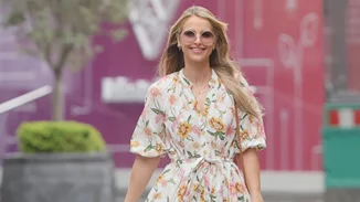 10 καλοκαιρινά must haves από H&M που κοστίζουν από 5 έως 20 ευρώ