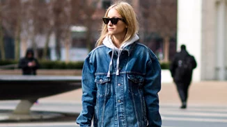 6 denim κομμάτια που χρειάζεσαι για να υποδεχτείς προετοιμασμένη την άνοιξη
