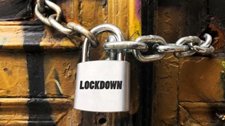 Lockdown | Ανοίγει πλήρως το λιανεμπόριο στις 8 Μαρτίου - Με χρονικό όριο και SMS σε νέο πενταψήφιο