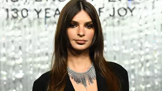 5 συμβουλές για να προετοιμάσεις την επιδερμίδα σου για τα λαμπερά πάρτι των Χριστουγέννων